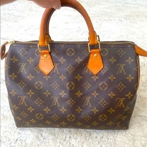 Louis Vuitton Speedy 30